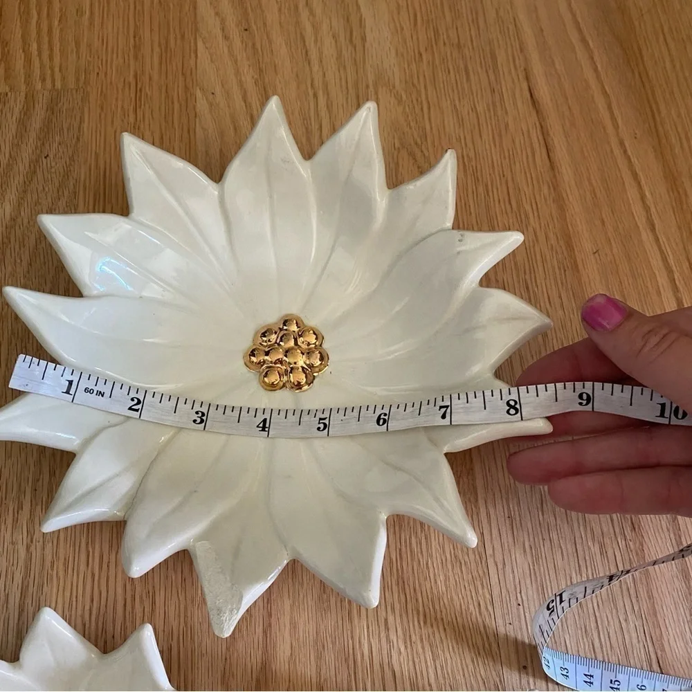 Vintage Atlantic Mold White Poinsettia Dish Tray Bowl Set Gold MCM Kitschy
